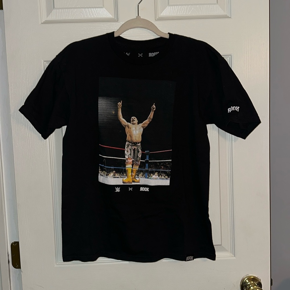 Rook/WWE limited edition men’s T-shirt